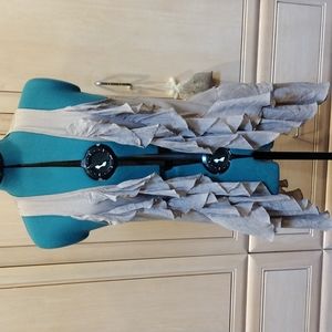 🔥H&M Tan Vest with Ruffles